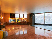 �z�e���A�����M�̎{�ݎʐ^3