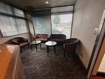 �r�W�l�X�z�e�������ނ�̎{�ݎʐ^2