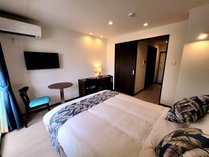 �j�n�g�`�k�`�g�n�s�d�k�̊O�ώʐ^