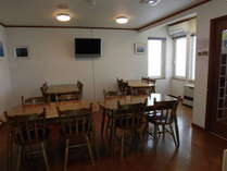 �J���g���[�n�E�XKAKI�̎{�ݎʐ^2