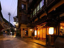 a@艮ق̊Oώʐ^