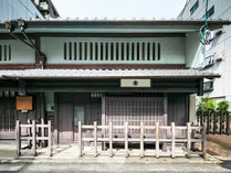 ���]�ƏZ��i���s�s�w��L�`�������j�̊O�ώʐ^