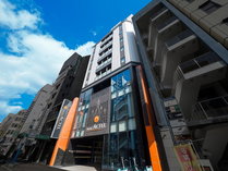 �z�e���A�N�e�����É��т̊O�ώʐ^