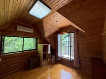 Log House K�fS�̎{�ݎʐ^3