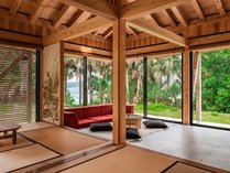 �������B���̎{�ݎʐ^2