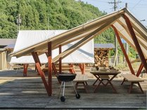 �{�i�ݐ؃T�E�i�̏h�@�Â�r���b�W�̎{�ݎʐ^2