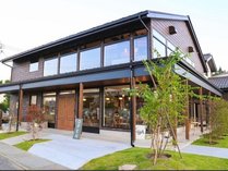 KIIIYA cafe&hostel̊Oώʐ^