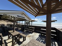 ��h�r�[�`�T�C�h�̊O�ώʐ^