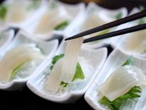 �z�e���@�؃N���u���ق̎{�ݎʐ^3