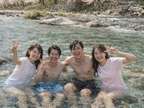 ���o�[�T�C�h�R�e�[�W�@�u���b�N�����̎{�ݎʐ^2