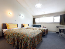 ���[�X�r�����n�Ƃ��݂̎{�ݎʐ^2