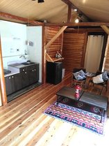 �{�J�[�W���x�Â̎{�ݎʐ^3