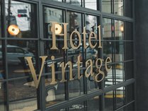 Hotel Vintage@ڍsO̊Oώʐ^