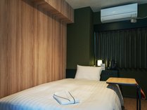 �z�e�� �N���X�x�[�X�����w�O�̎{�ݎʐ^3