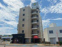 八尾ターミナルホテル南館の外観写真