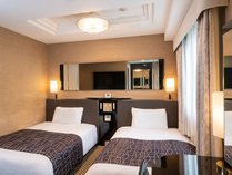 �A�p�z�e���q���w�k�r�̎{�ݎʐ^2