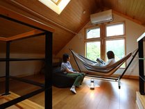 Re to Li�i��Ƃ�j�̎{�ݎʐ^3