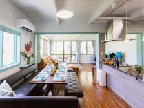 MOON ROCK BEACH HOUSE MOTOBU�̎{�ݎʐ^2