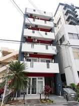 NeXay���h���̎{�ݎʐ^1