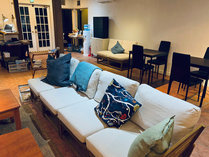 The Lighthouse Seaside Inn̎{ݎʐ^1