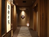 VR 암̓ h[~[C{˂̎{ݎʐ^3