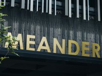 Meander Osaka�̎{�ݎʐ^3