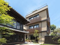 �y�m���z�e���̎{�ݎʐ^2