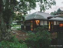 ���}�E���X�e�C�M�B�����x�@�����A�ԓe�̎{�ݎʐ^3