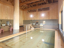 ���R�ŉ߂����ЂƂƂ��@�����V�z��̎{�ݎʐ^3