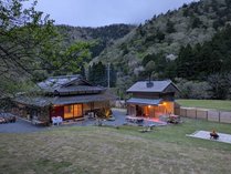 Earthing�@MIYAMA�̊O�ώʐ^