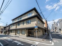 PLAY!! RESI STAY�̊O�ώʐ^