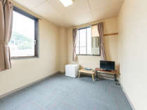 ��n�p���V�����̎{�ݎʐ^3