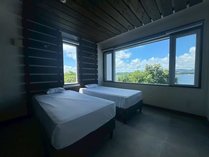 Ocean front Villa Serenity point 37�̎{�ݎʐ^2