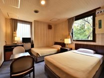 �z�e���ό����@���̎{�ݎʐ^1