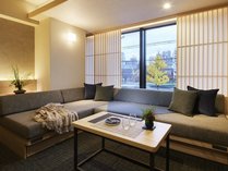 Minn �͌����܏����o�[�T�C�h�̎{�ݎʐ^3