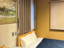 �O�����h�x�[�X������̎{�ݎʐ^3