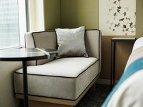 �y���j���[�A�����[���z���l���邤�낢�̂Ƃ������ɁhUTSUROI�h���[���i���H�t)