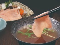 �y����������z���Ă���ɋC����̏{�̐H�����\�B�{�ʉ�ȃv����