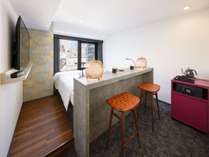 �y�X�^���_�[�h�v�����z�y�f���܂�z������wA�P�o������k���U��������̕����ƃA�[�g���Z���������