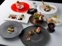 �X�^���_�[�h�z�[�E���H�t���I�t�����`���s���J��