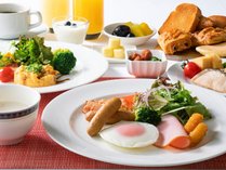 �yEnjoy�IBreakfast�z�n�Y�H�ށE�����n���j���[�E�o�����āI50��ȏ�̃r���b�t�F���H�t