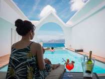 y60zvCx[gv[tŏ㋉̊`EXES Royal Pool Suite`^Ht