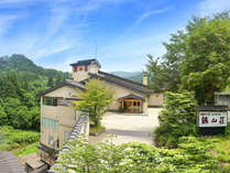 銀山温泉　仙峡の宿　銀山荘の外観写真