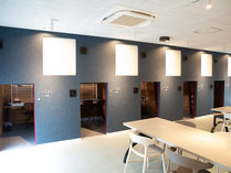 the circle apartment�̎{�ݎʐ^3