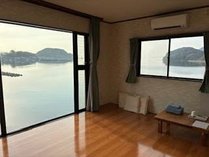 Rocca Rocca�̎{�ݎʐ^2