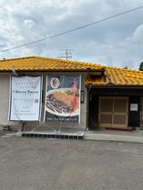 Rocca Rocca�̊O�ώʐ^