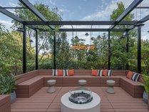 \gjMCɓRiƂMCj̎{ݎʐ^2