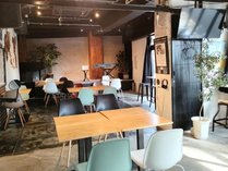 Tokyo Guest House Ouji Music Lounge�̎{�ݎʐ^2