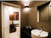 �e�t�j�t�n�j�`��i�`�X�e�C�̎{�ݎʐ^3