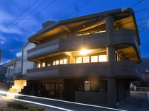 ][gz@@`Grandpia Resort YUFUIN`̊Oώʐ^